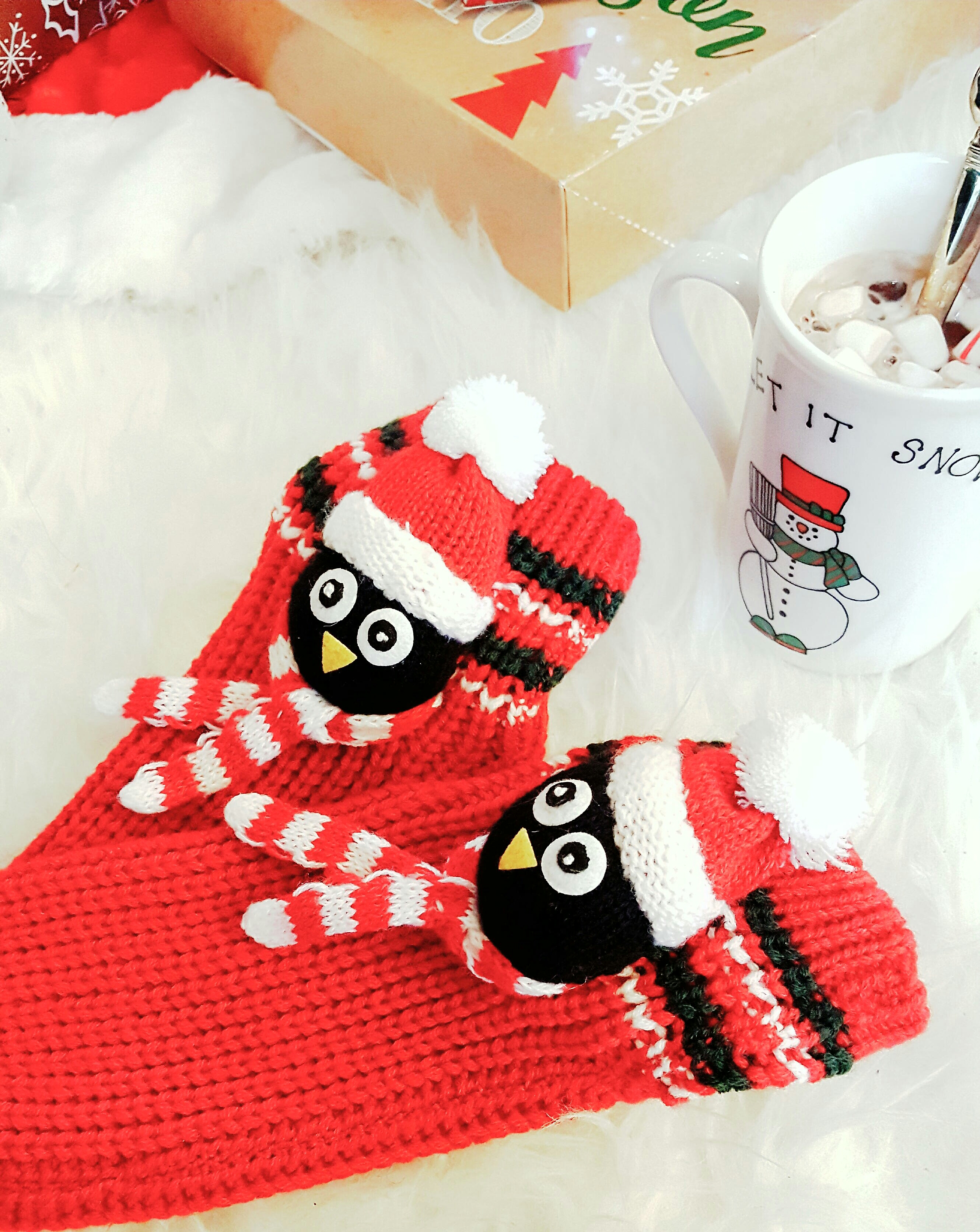 HOT CHOCOLATE BAR + CUTE ACCESSORIES! ~ FASHION~BEAUTY~DECOR